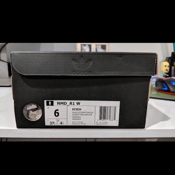 Adidas NMD R1 - Picture 6 of 6